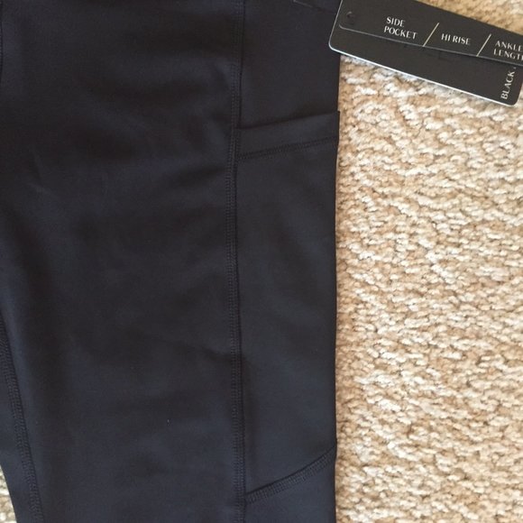NWT Reflex black high waisted leggings, M - Picture 4 of 12